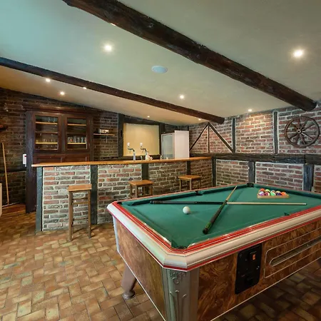Spacious Villa, Cleaning Included *