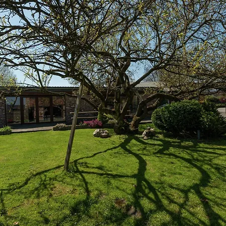Spacious Villa, Cleaning Included بيت للعطل *